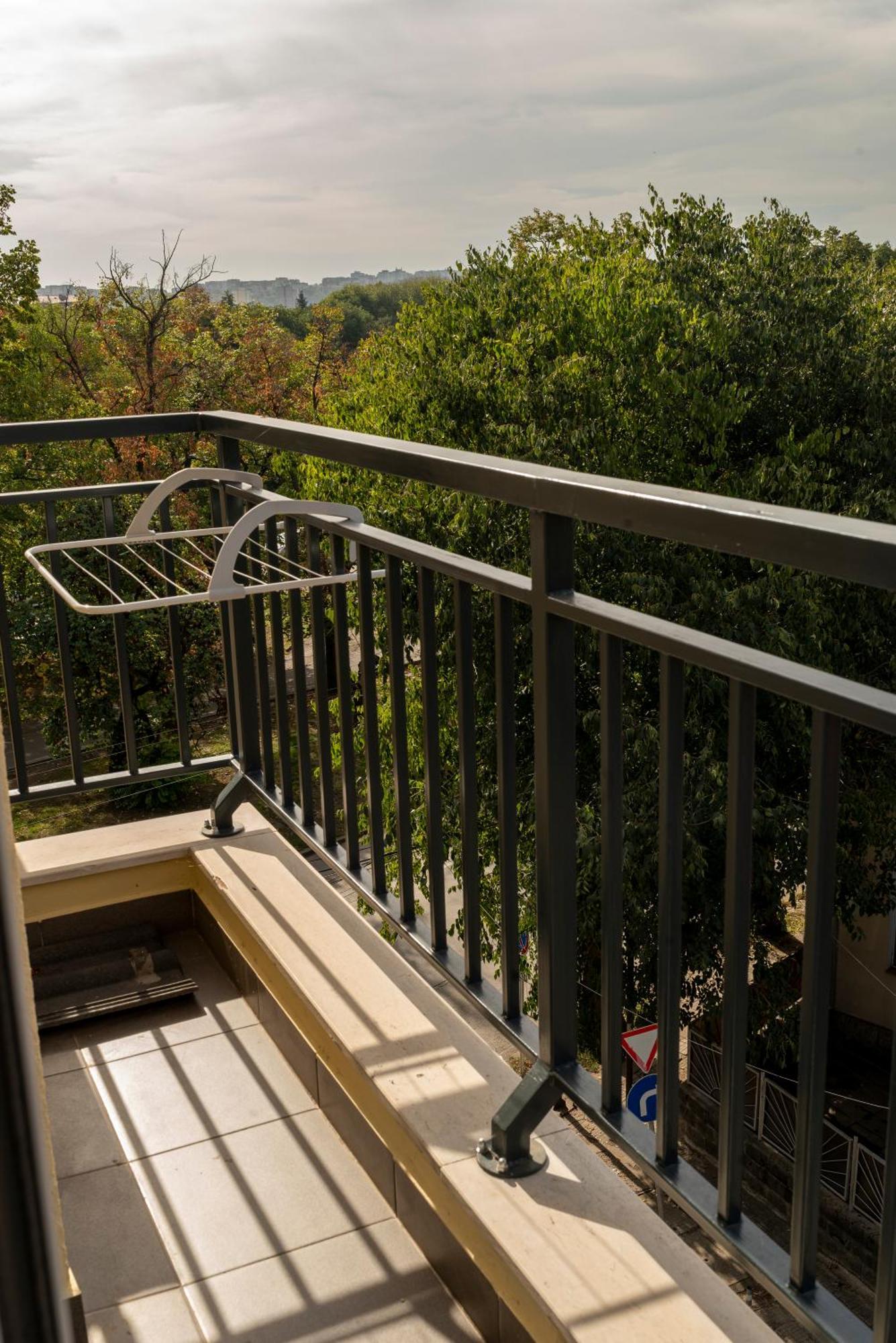 Mdm Apartment City Center Felicita Deluxe Русе Екстер'єр фото